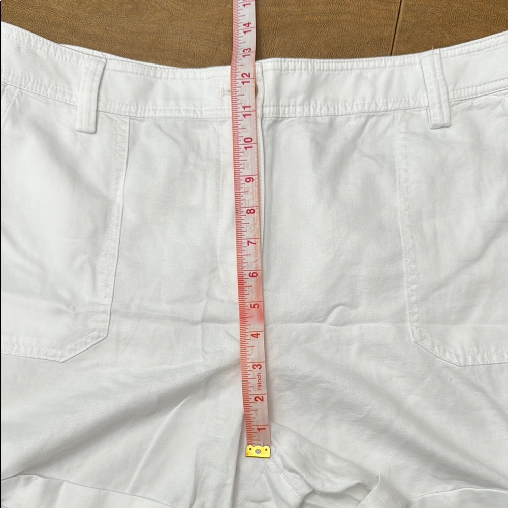Talbots Chino Shorts, White, Size 14 NWT - Picture 6 of 9